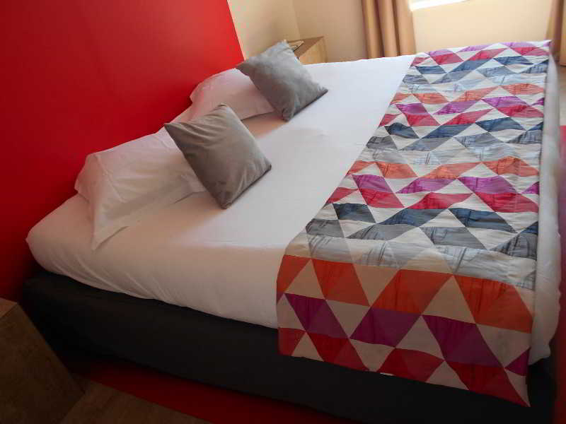 Hotel Stanley By Happyculture Nancy Luaran gambar